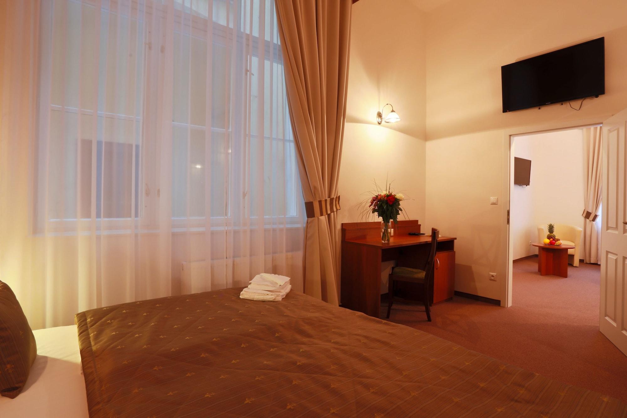 Hotel Svaty Jan 布拉格 外观 照片