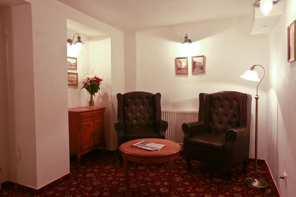Hotel Svaty Jan 布拉格 外观 照片